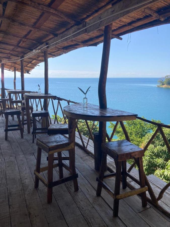 Soul Rebel Lodge & Backpackers Nkhata Bay Eksteriør bilde