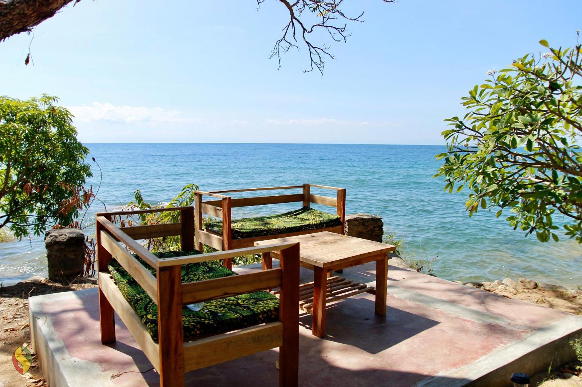 Soul Rebel Lodge & Backpackers Nkhata Bay Eksteriør bilde